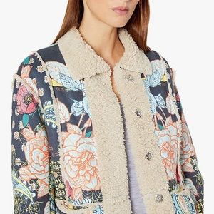 JOHNNY WAS Deruy short patterned sherpa coat XS